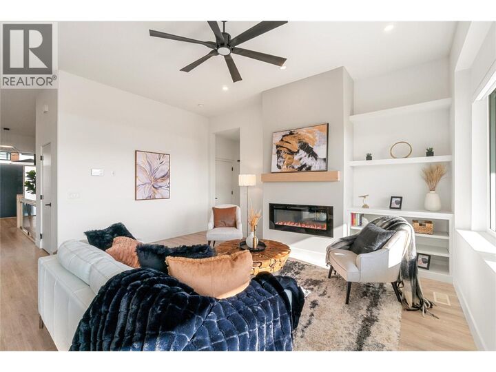 Property Photo:  2827 Copper Ridge Drive  BC V4T 0E7 