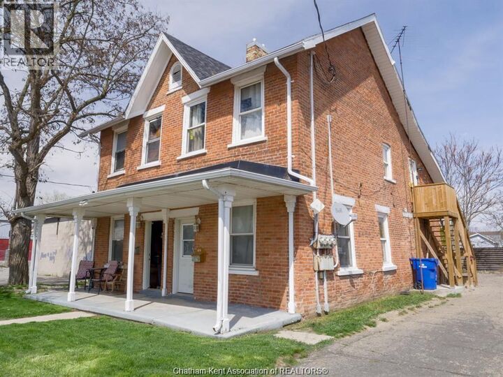Property Photo:  41 Adelaide Street South  ON N7M 4R1 