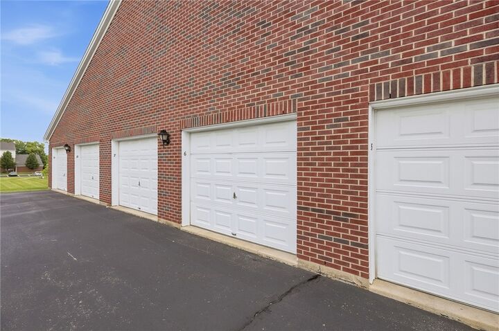 Property Photo: 2275 Pinnacle Court 310 OH 45324