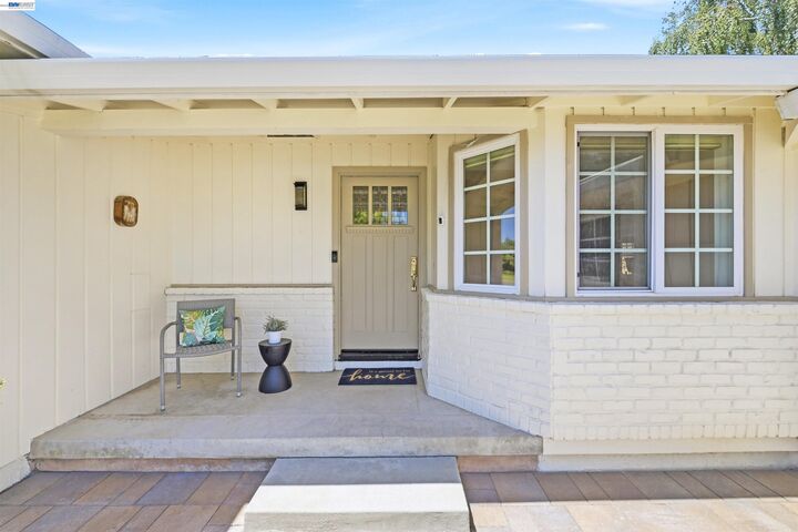 Property Photo:  5353 Sayre Ave  CA 94536 