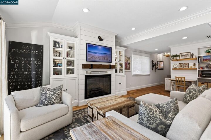 Property Photo:  63 Glen Valley Cir  CA 94526 