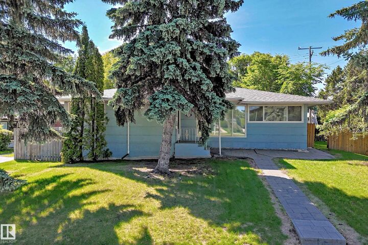 Property Photo:  12011 87 Avenue NW  AB T6G 0Y8 