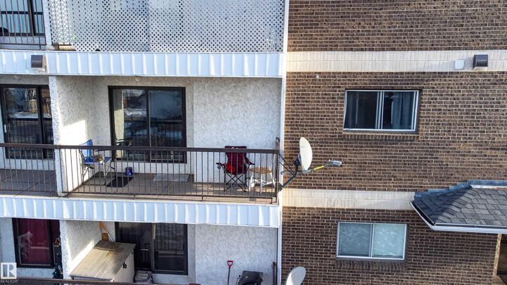 Property Photo: 104 10 Street AB T9M 1A6