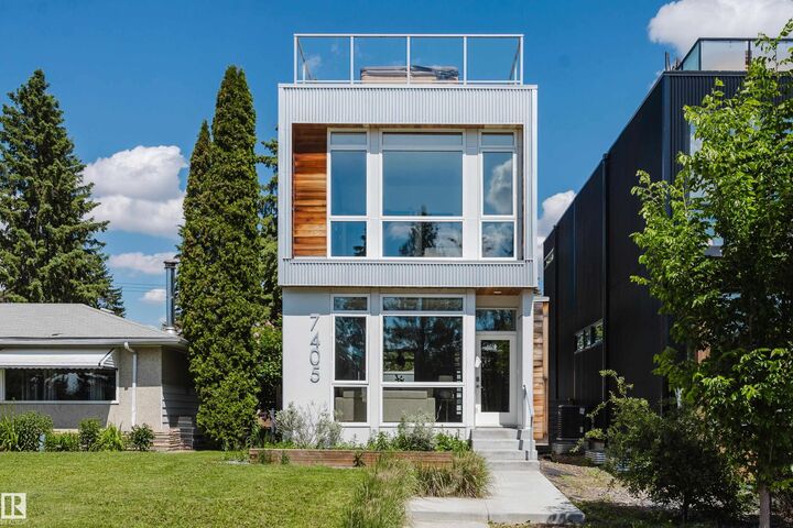 7405 89 Street NW — photo 1