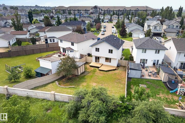 Property Photo: 152 Brighton Bay AB T8H 2C2