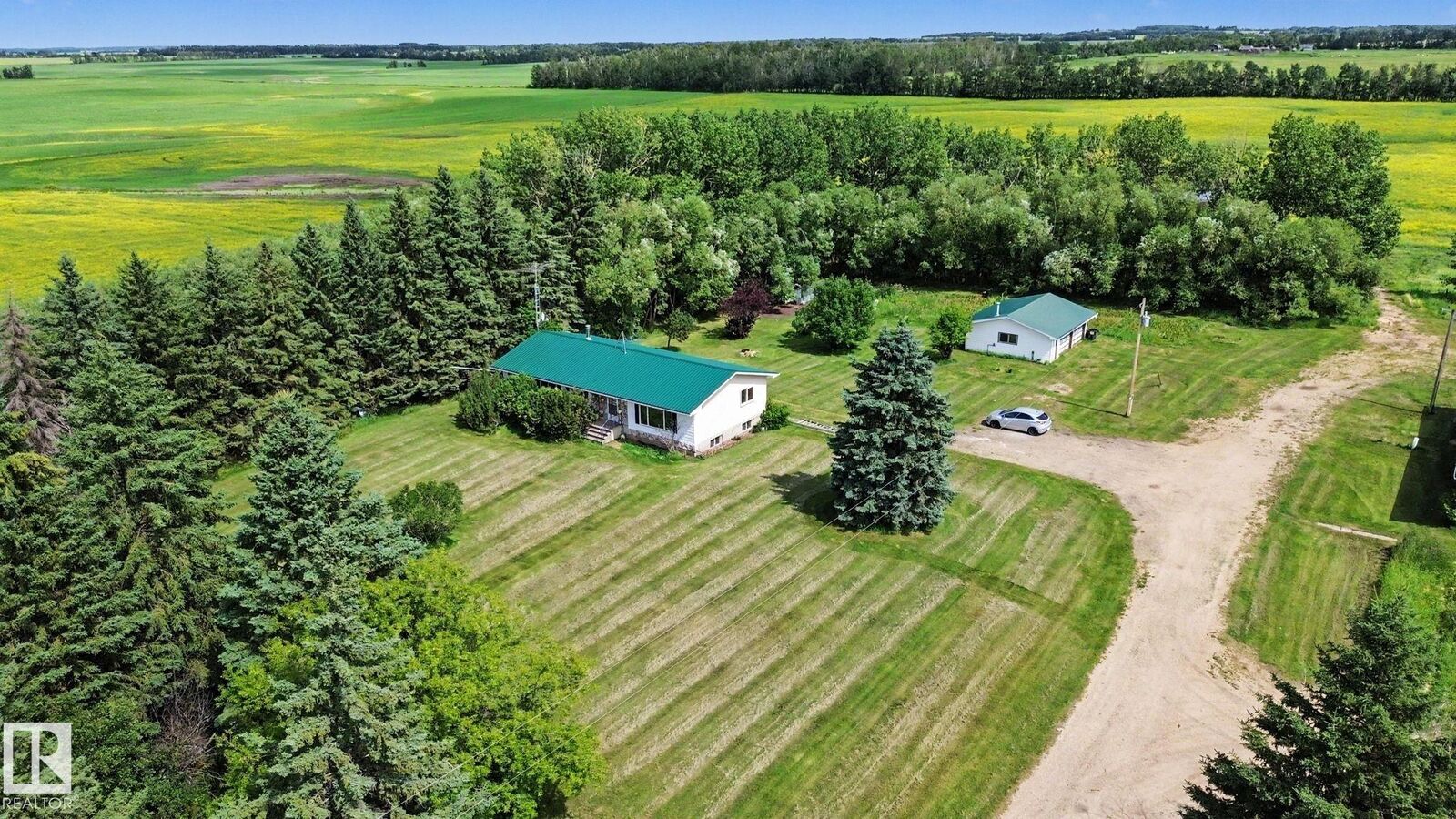 Property Photo:  59227 Highway 44  AB T0G 1W0 