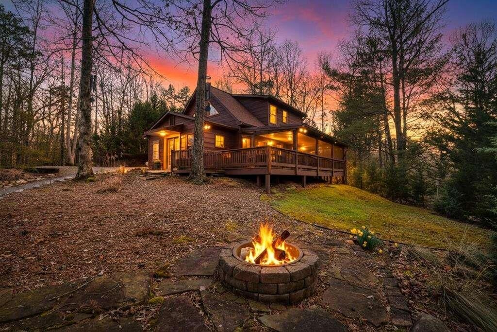 Property Photo: 171 Mohawk Trail GA 30540