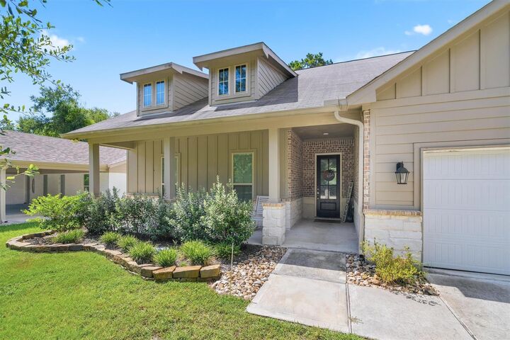 Property Photo: 1507 Beech Drive TX 77385