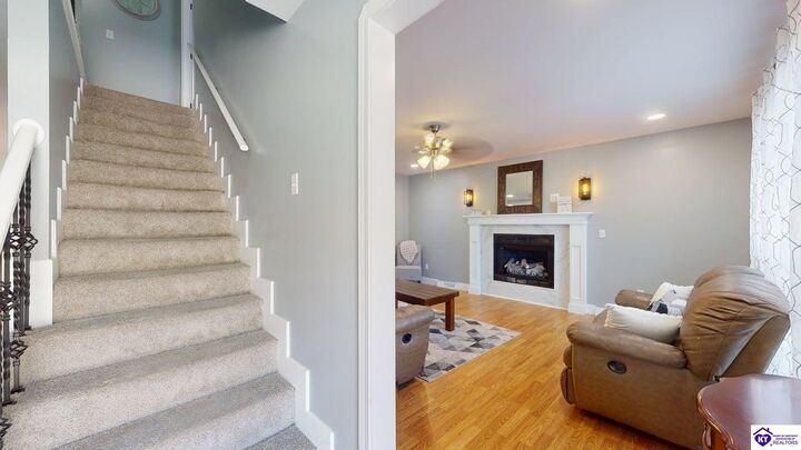 Property Photo:  409 College View Drive  KY 42701 