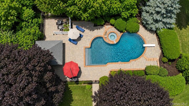 Property Photo:  20 Longacre Drive  NY 11743 