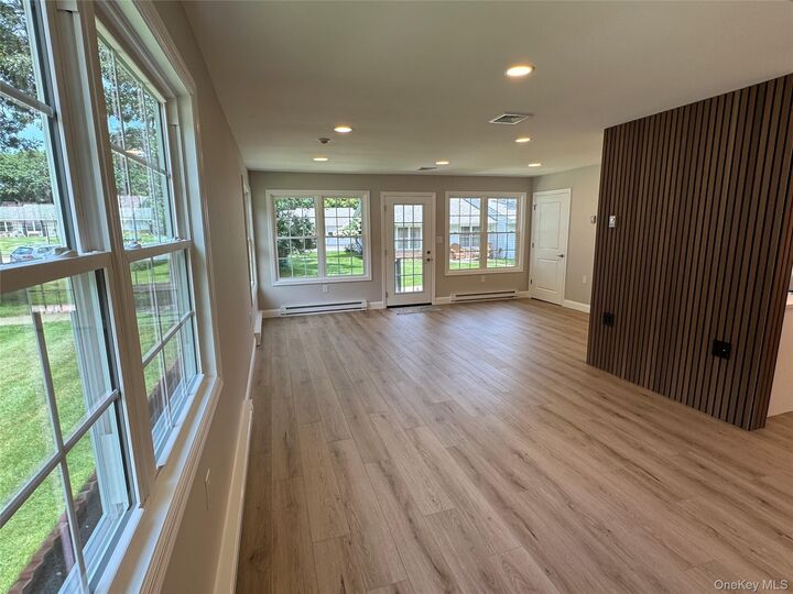 Property Photo:  404 Woodbridge Drive D  NY 11961 