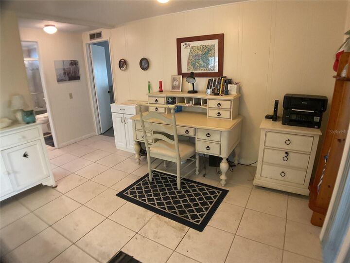 Property Photo:  2100 Kings Highway 47  FL 33980 