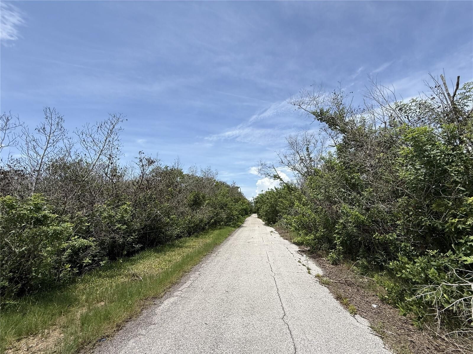 Property Photo: 5997 Kracker Avenue FL 33534