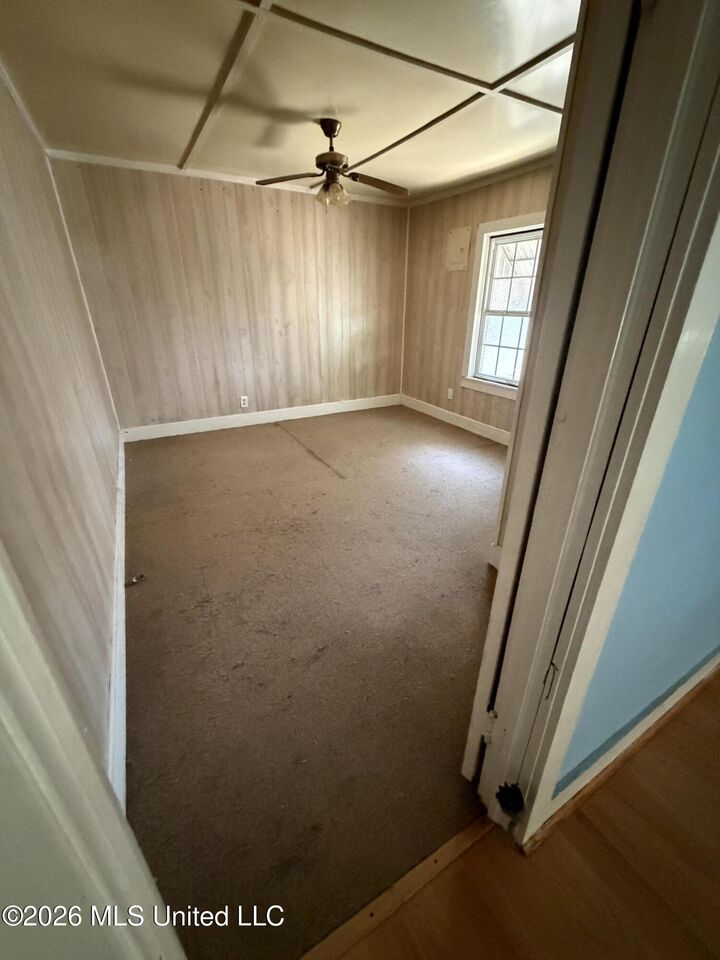 Property Photo:  1525 Oleander Avenue  MS 39501 