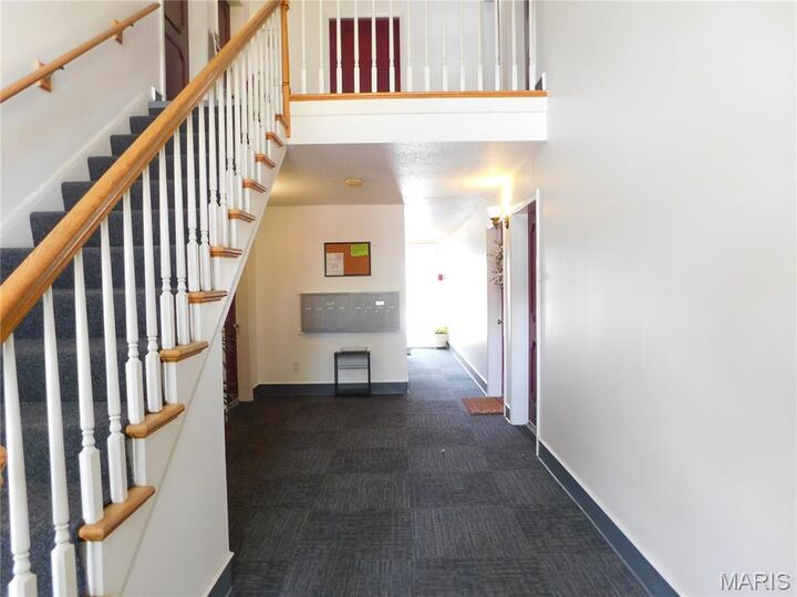Property Photo: 1673 Herault Place F MO 63125