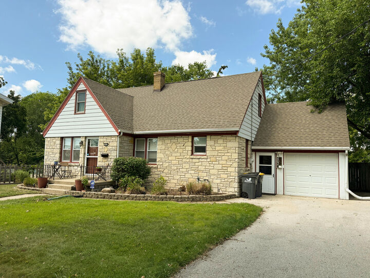 Property Photo: 602 E College Ave WI 53186