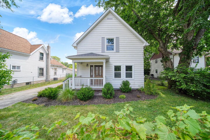 Property Photo:  1407 Merriman Street  MI 49203 
