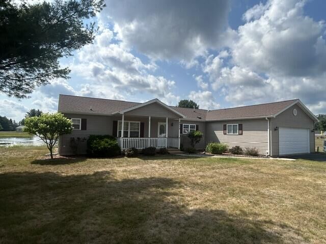 Property Photo: 7712 Sunset Shores Drive MI 49346