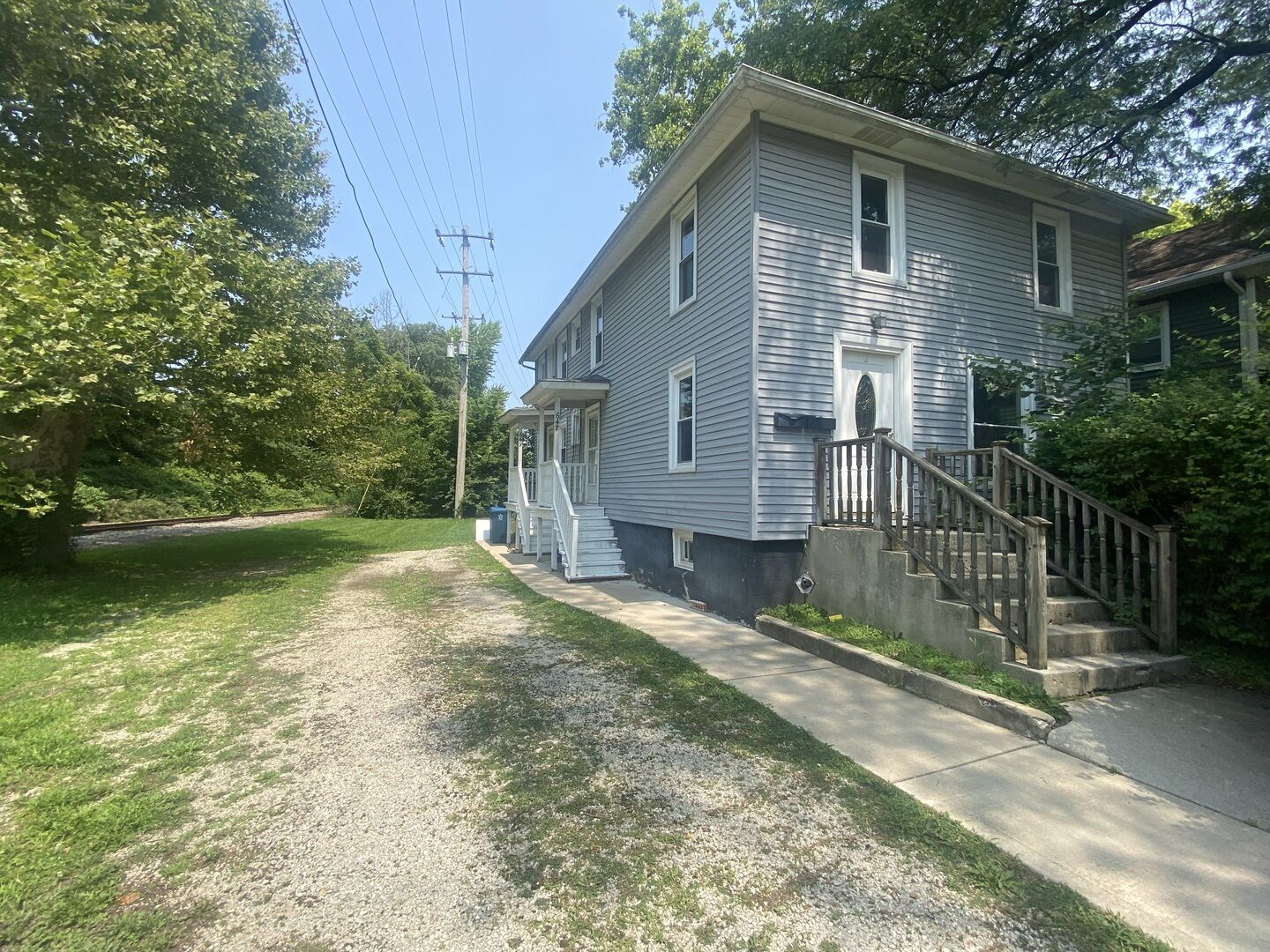 Property Photo:  647 Hardin Avenue A  IL 60506 