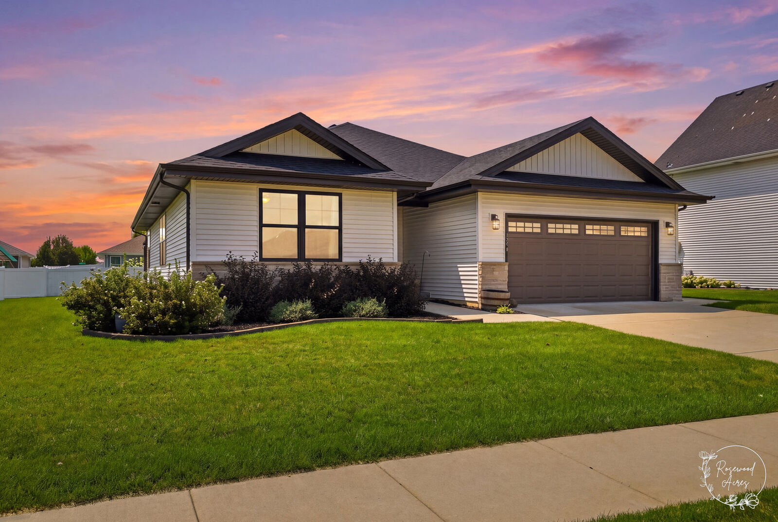 Property Photo: 1550 Eagles Landing IL 60950