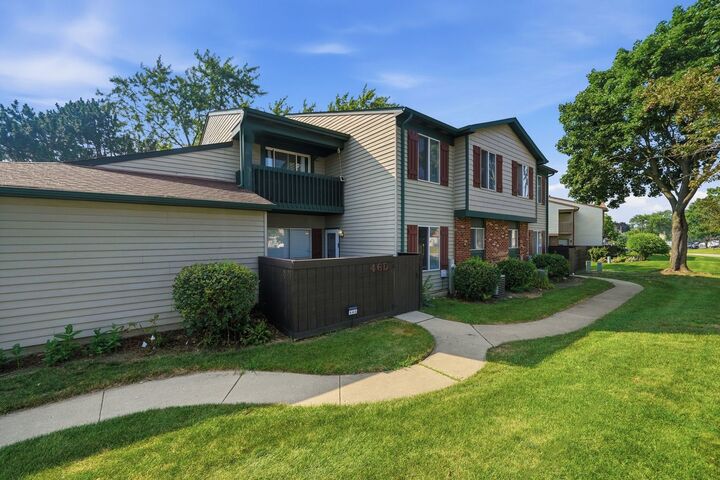 Property Photo: 46D Fernwood Drive IL 60440