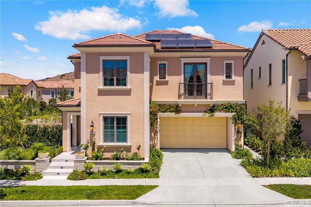 Property Photo:  115 Green Rdg  CA 92602 