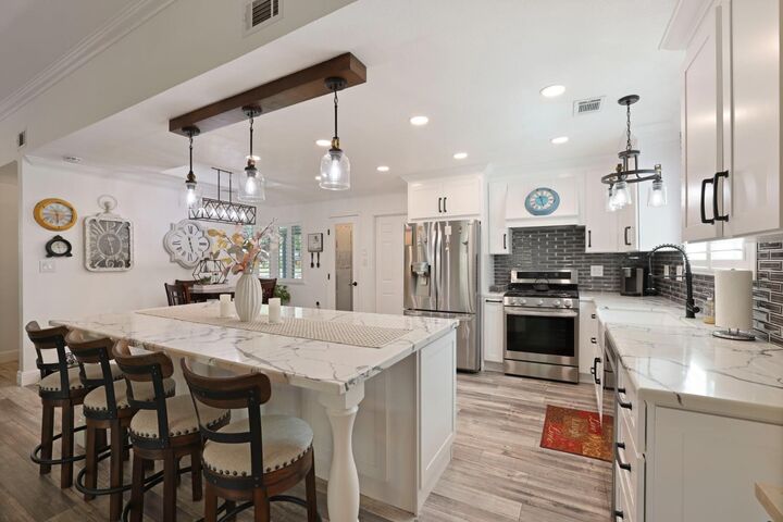 Property Photo:  2882 Smoke Tree Circle  CA 95209 