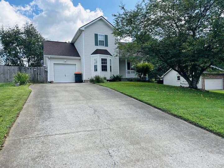 Property Photo: 3248 N Senseney Cir TN 37042