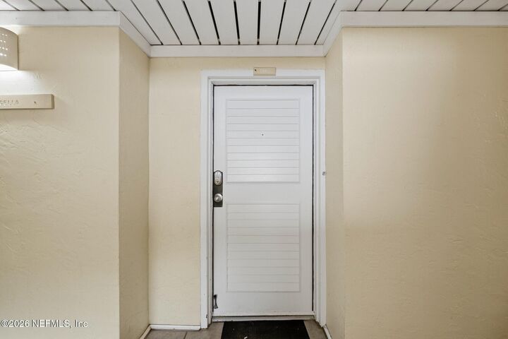 Property Photo: 1385 Shipwatch Circle FL 32034