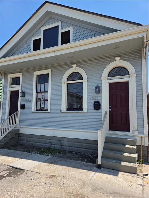 Property Photo: 1821 Touro Street LA 70116