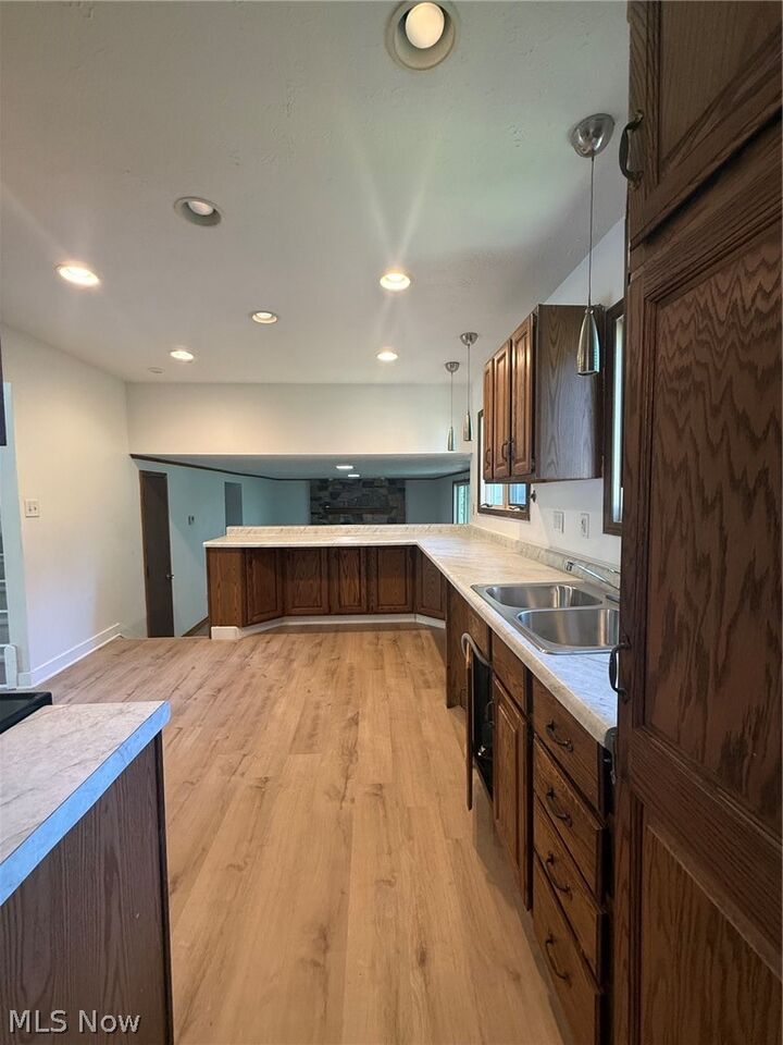 Property Photo: 6580 Forest Glen Avenue OH 44139