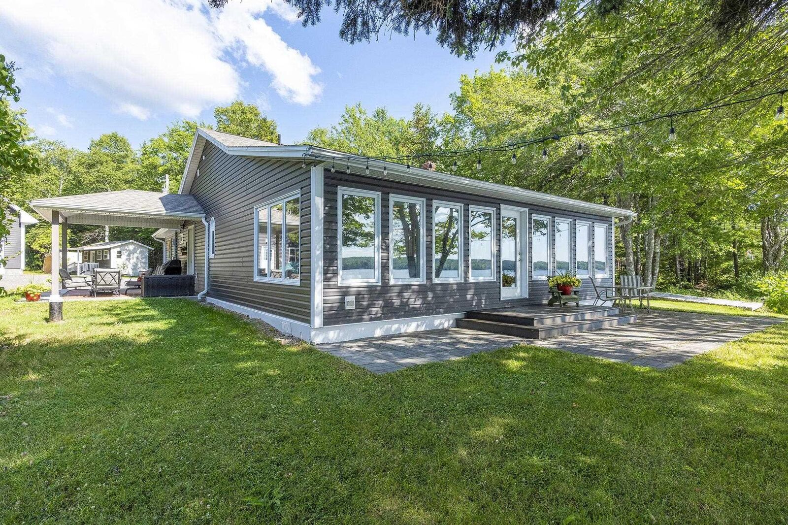 Property Photo:  285 Meadow Lane  NS B4N 3V8 