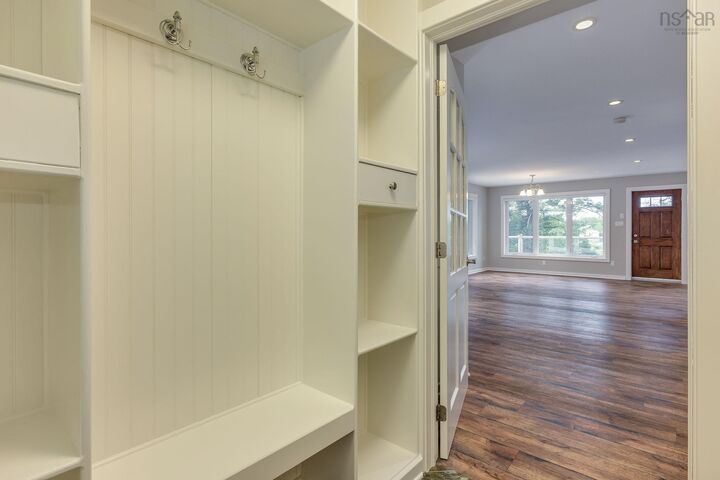 Property Photo:  12991 Peggys Cove Road  NS B3Z 2K3 