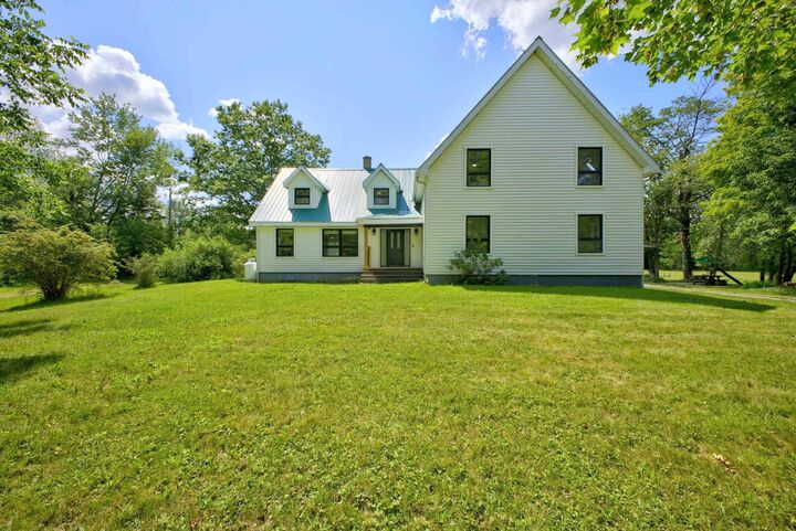541 North Salem Road — photo 1