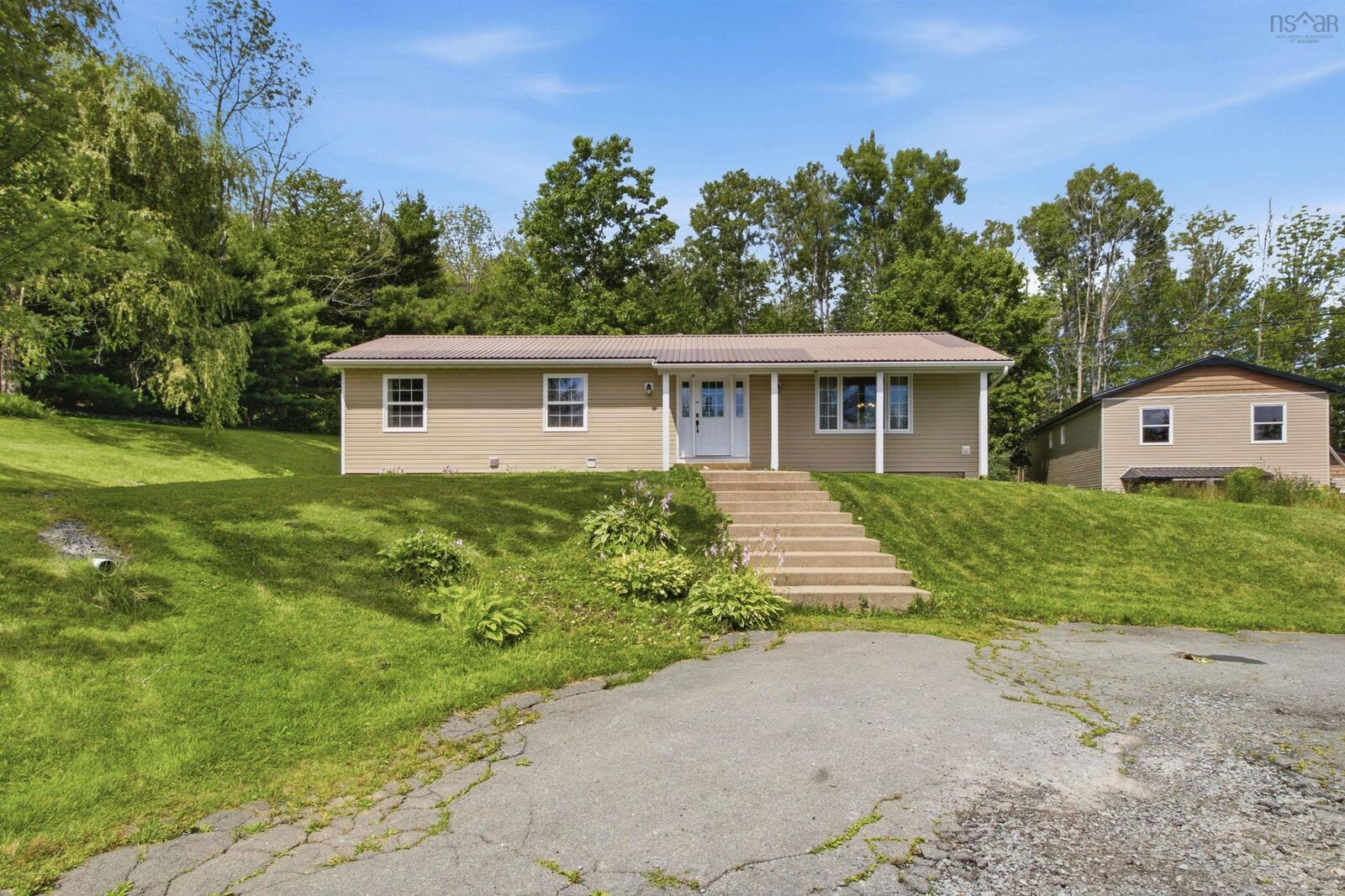 Property Photo:  430 Beaver Bank Road  NS B4E 1K4 