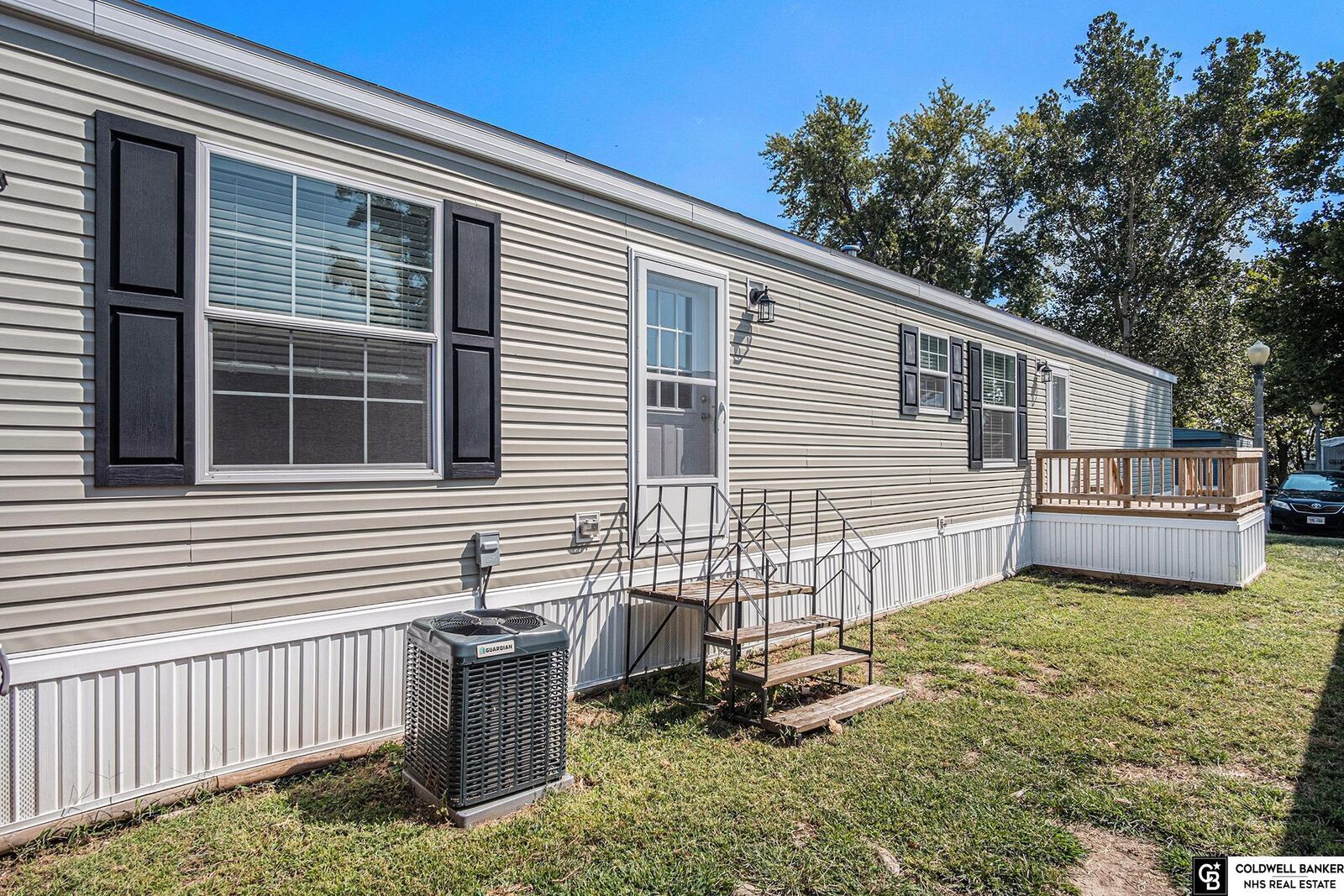 Property Photo:  3101 Washington Street Lot #18  NE 68005 