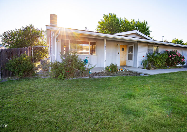 Property Photo: 10336 Wright Avenue OR 97603