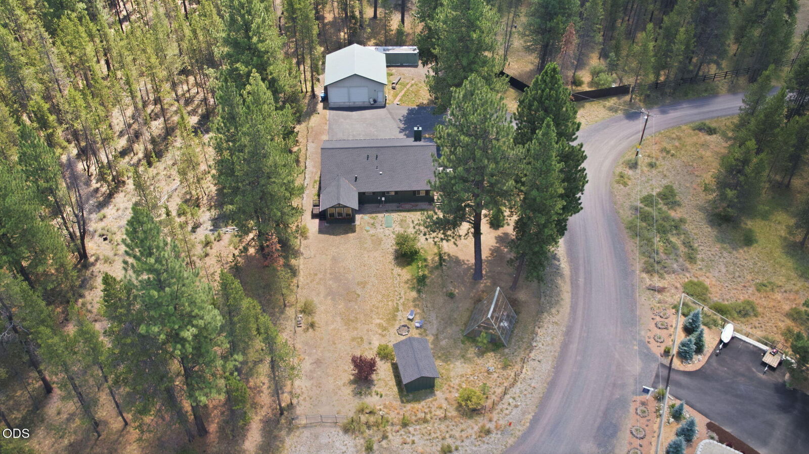 Property Photo: 54634 Silver Fox Drive OR 97707