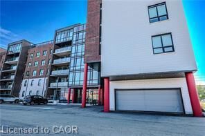 Property Photo:  5 Hamilton Street N 313  ON L8B 2A4 