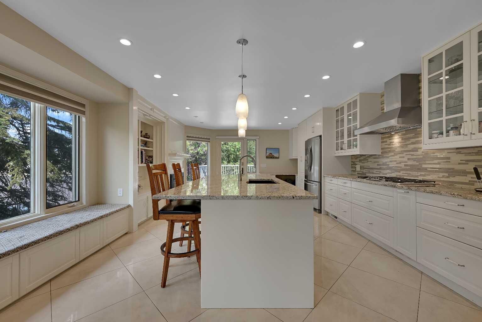 Property Photo: 80 Edforth Way NW AB T3A 3W2