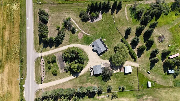 Property Photo: 39530 Range Road 22 AB T0C 0J0