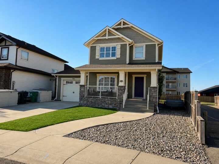 Property Photo:  486 Mary Cameron Crescent  AB T1H 6V6 