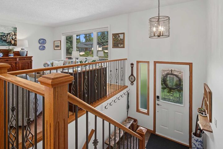 Property Photo: 5523 Dalhart Road NW AB T3A 1S3