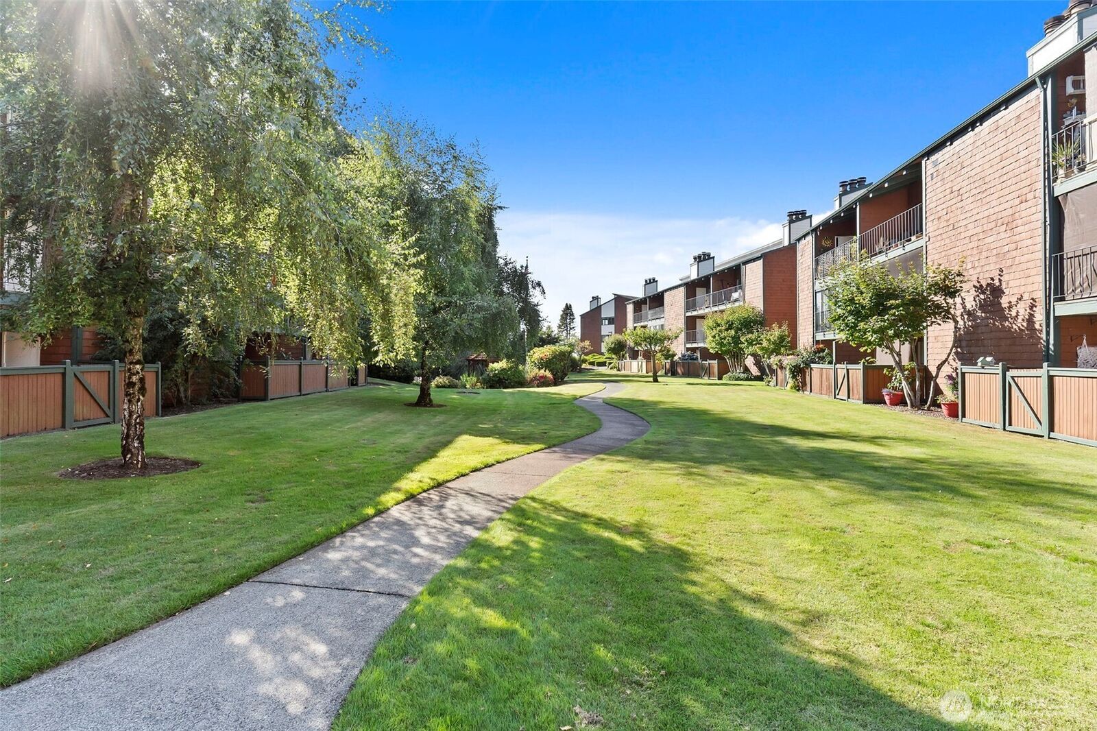 Property Photo: 7308 N Skyview Lane I204 WA 98406