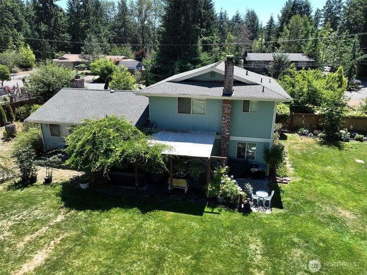 Property Photo: 6819 E 254th Street WA 98338