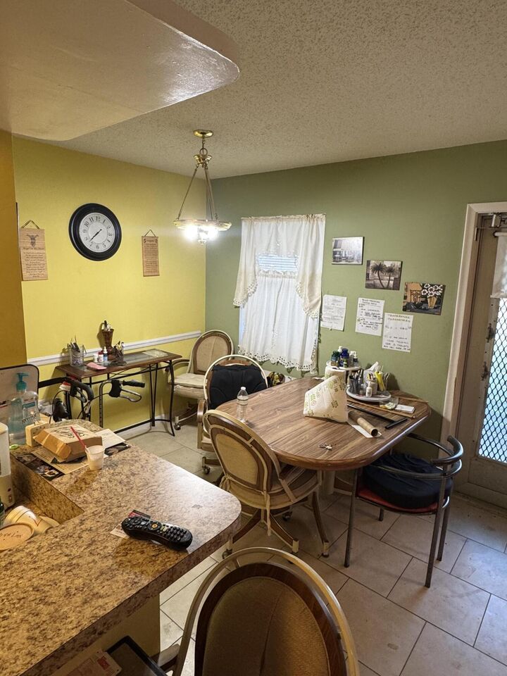Property Photo:  90 Windsor E  FL 33417 
