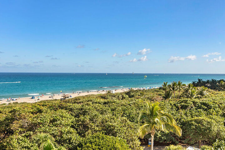 Property Photo: 3920 N Ocean Drive 6A FL 33404