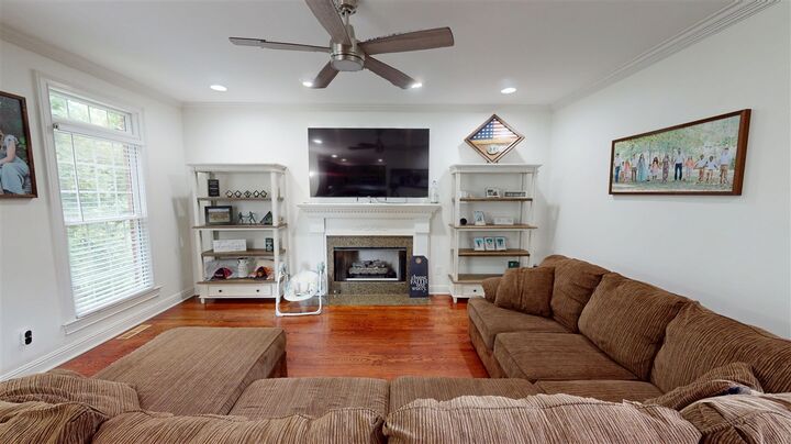 Property Photo:  7997 Bowling Green Road  KY 42154 