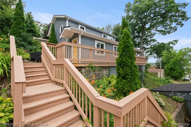 Property Photo:  10492 Lake Shore Drive  MI 48430 