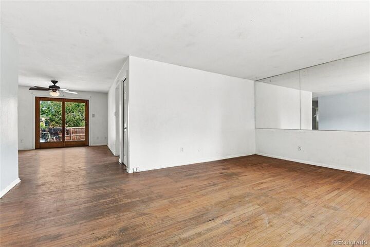 Property Photo:  1289 S Drexel Way  CO 80232 